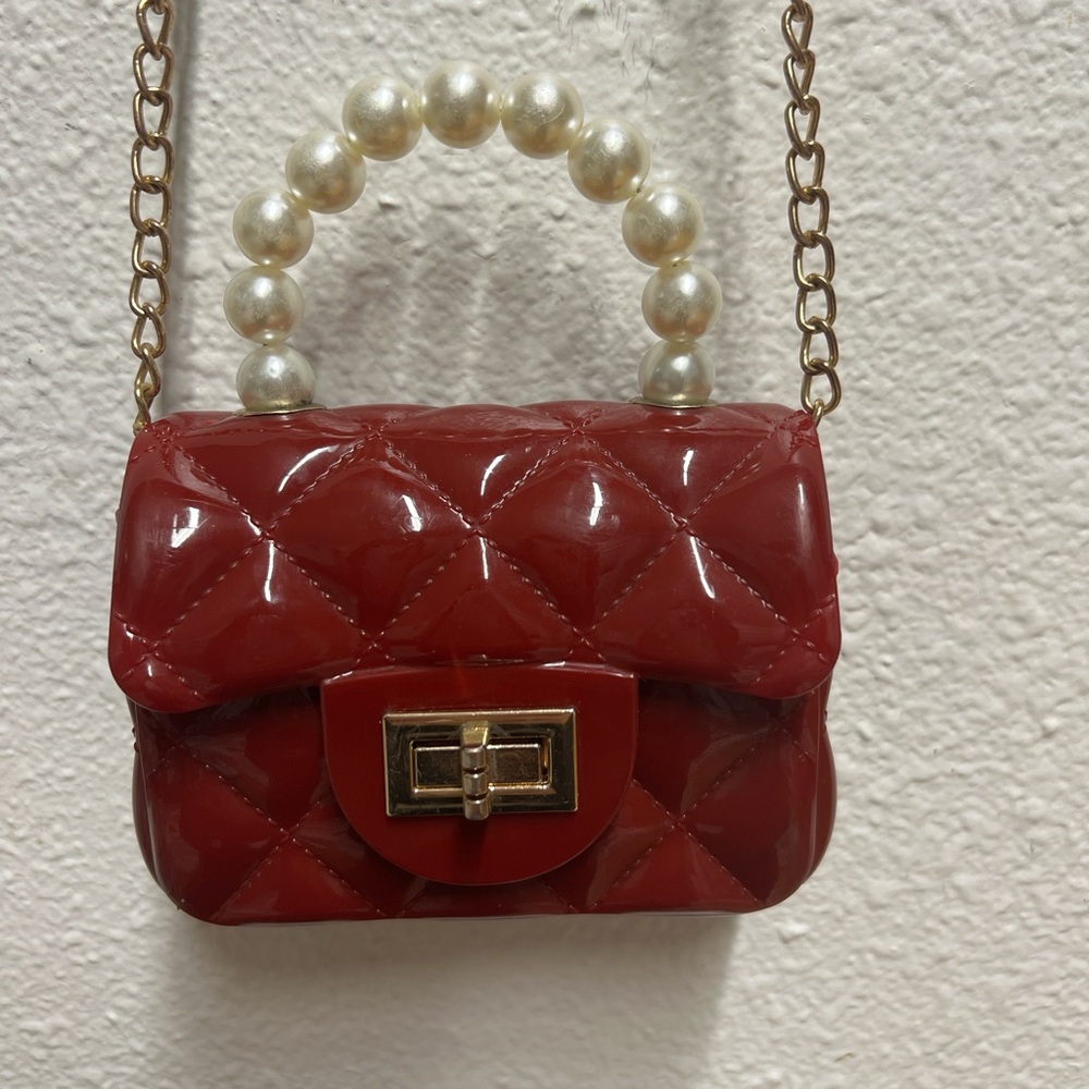 small red jelly purse